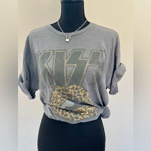 Kiss Gray Graphic T-Shirt